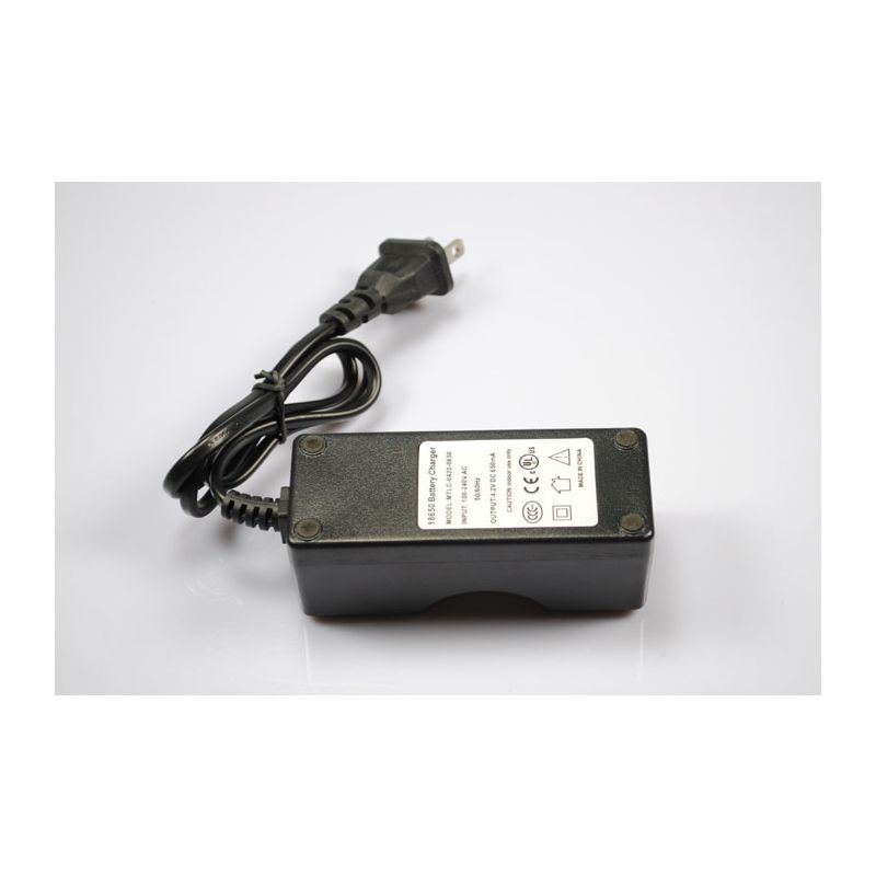 Cargador de Batería Recargable 18650 UltraFire portátil color negro carga rápida segura AC 100V-240V barato