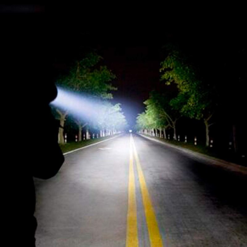 Linterna LED SKY RAY 15000 lúmenes recargable USB Tipo C equipo camping linterna resistente 4 modos