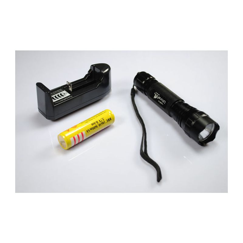 Linterna LED UltraFire WF-501B con Batería 18650 Alta Eficiencia Modos Alto SOS Portabilidad y Confiabilidad