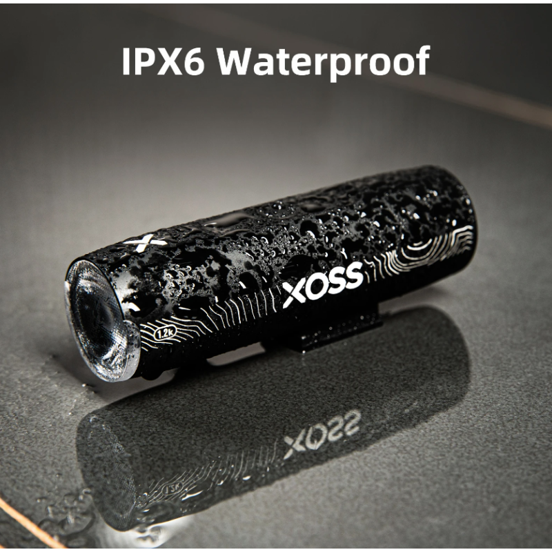 XOSS XL-1200 Luz para Bicicleta Recargable 1200 Lúmenes con Seis Modos Carga Tipo-C Ideal Ciclismo y Seguridad