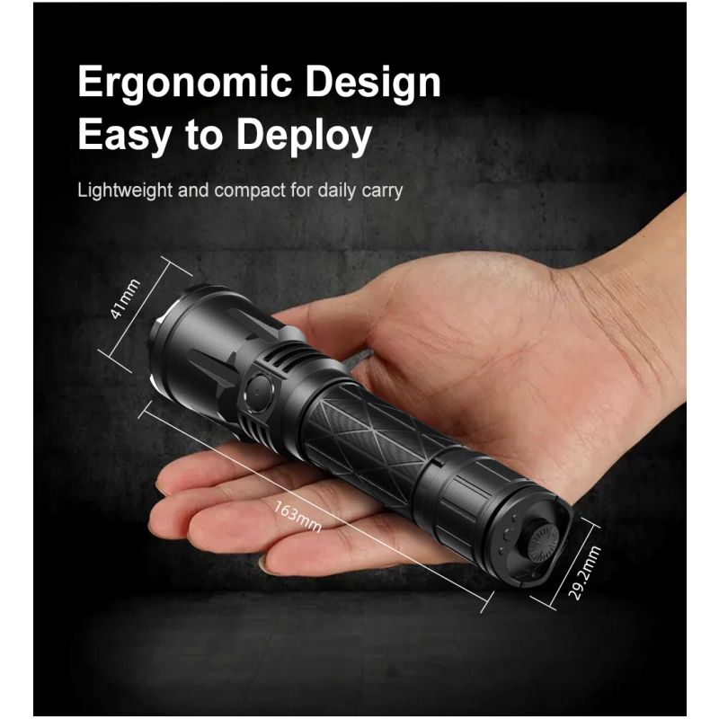 Linterna Klarus XT21X Pro LED XHP70.2 4400 lúmenes versátil alto rendimiento batería duradera recargable