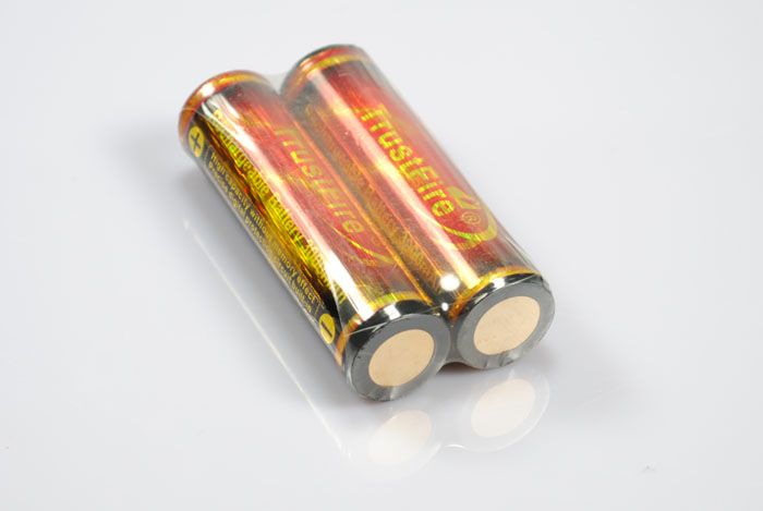 Trust Fire 18650 Batería Recargable 3000mAh Largo Rendimiento Sin Memoria para Linternas y Equipos UPC 700646175130