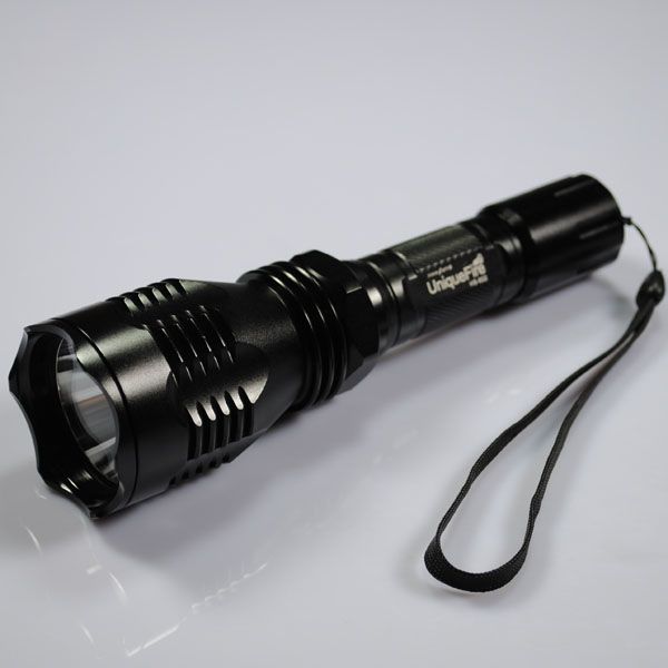 UniqueFire HS-802 Linterna LED de Luz Roja de Largo Alcance para Camping, Senderismo, Observación de Vida Silvestre, Haz de 500 Metros