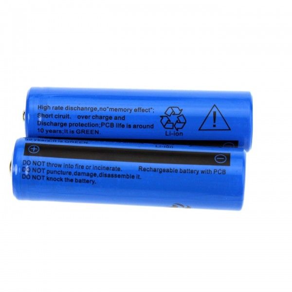 Descubre las baterías recargables UltraFire TR 3000mAh 18650 3.7V alta capacidad energía sostenible y recarga rápida