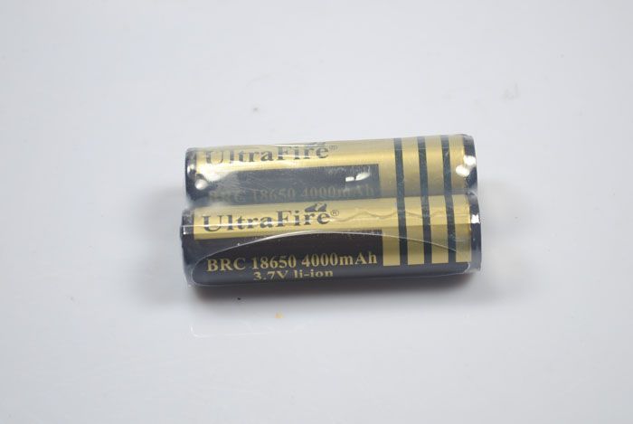 Batería UltraFire BRC 4000MAH 3.7V 18650 alta capacidad para linternas rendimiento fiable ecológica en promoción