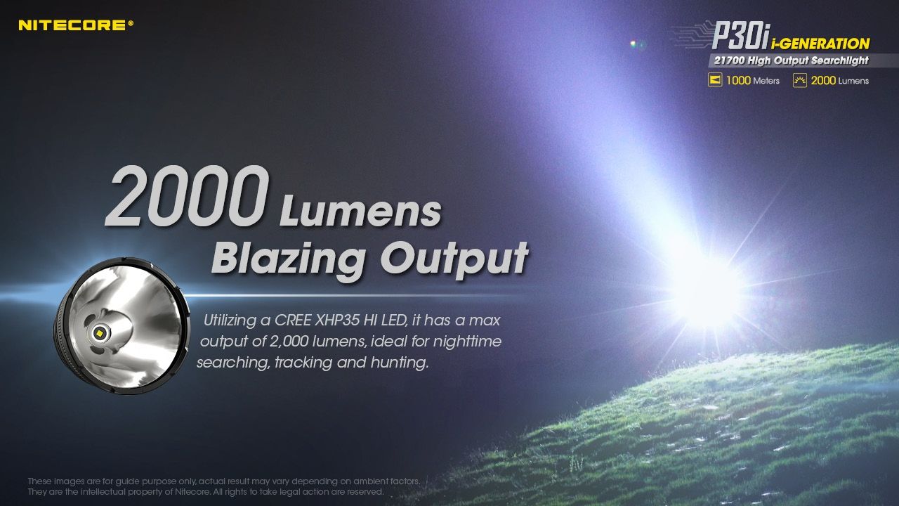 Explora la linterna táctica Nitecore P30i con LED XHP35 HI de 2000 lúmenes y haz de 1000 metros, iluminación robusta para exteriores.