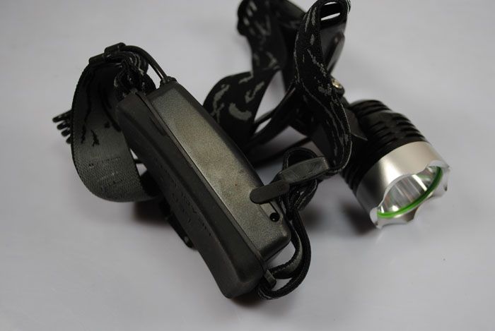 UltraFire A1 1200 Lúmenes Linterna Frontal de Alta Potencia LED T6 con 3 Modos, Ligera e Impermeable para Exteriores