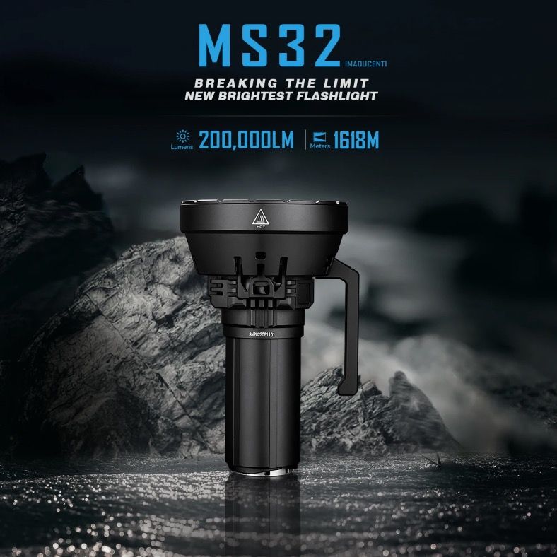 Descubre la IMALENT MS32 Linterna LED 200000 Lúmenes Alta Potencia Iluminación Exterior Visibilidad Nocturna