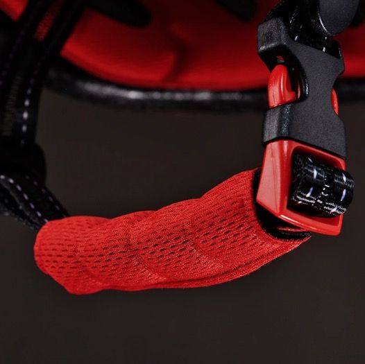 Casco ligero para ciclismo ROCKBROS, casco ultraligero con iluminación de seguridad integrada y carga USB para mayor comodidad
