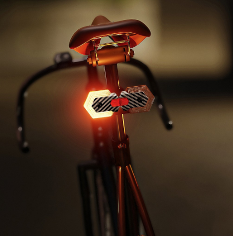 CarryBright Luces Bicicleta LED Direccionales 4 Pcs Fibra Carbono USB Control Remoto para Ebike Seguridad Ciclismo